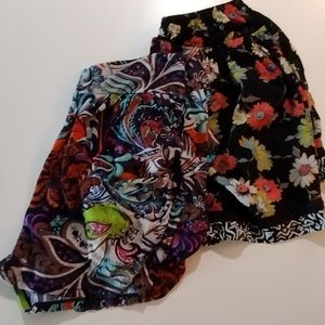 2 Pairs Colorful Shorts